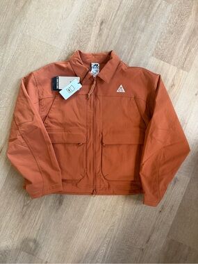 Nike ACG Burnt Orange Lightweight WOMEN'S ACG SMITH SUMMIT JACKET